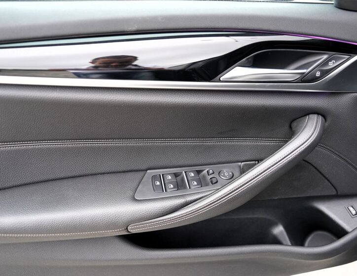 BMW Řada 5 15