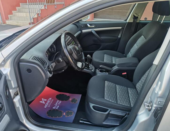 Škoda Octavia 11