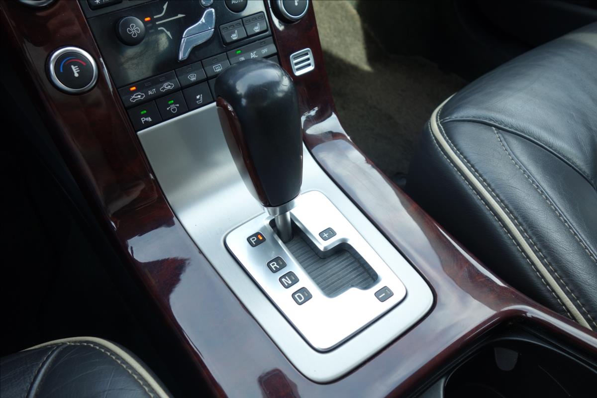 Volvo S80
