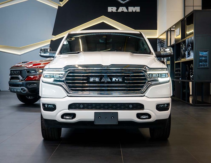 Dodge RAM 9