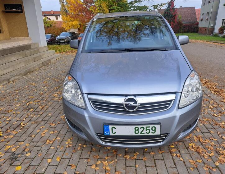 Opel Zafira 2