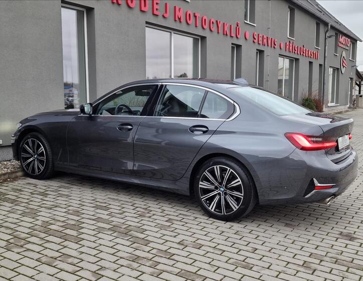 BMW Řada 3 7