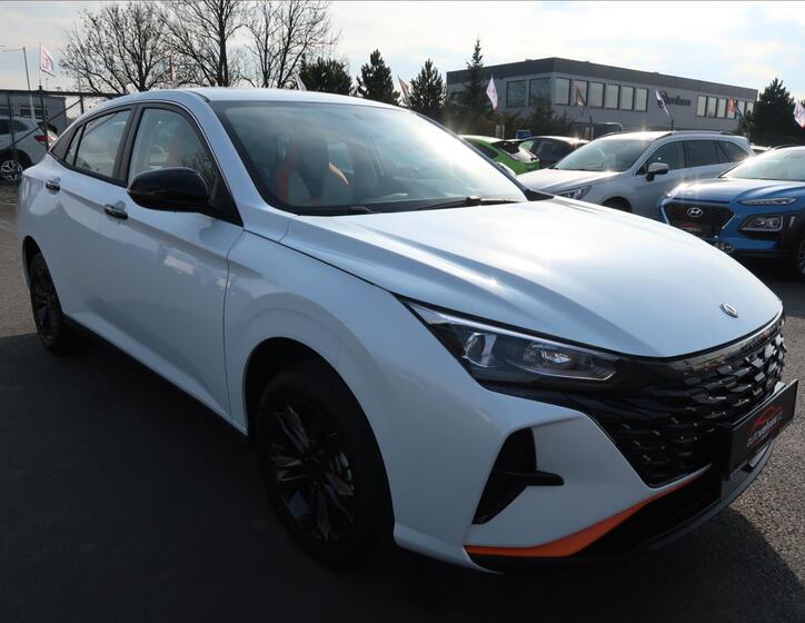 Dongfeng SHINE 2
