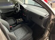 Škoda Fabia 16
