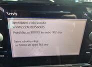 Volkswagen Golf 17