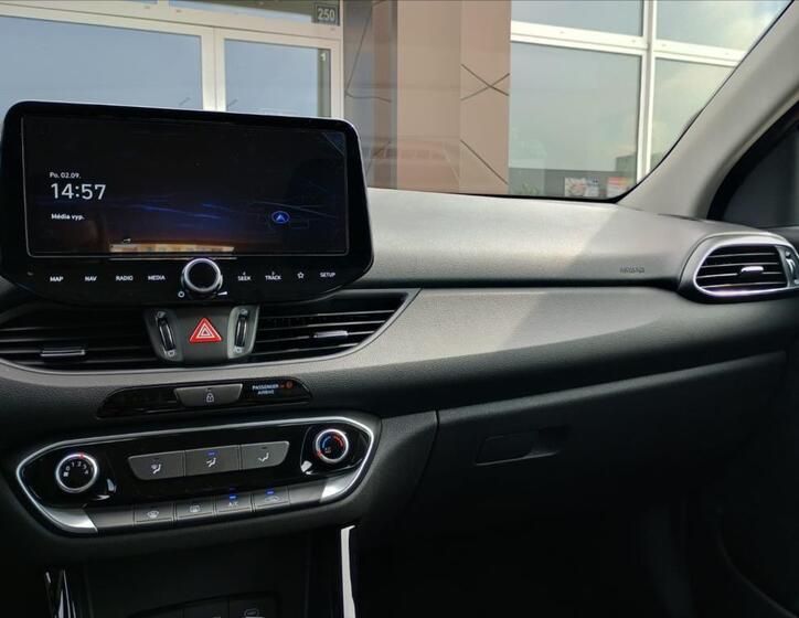 Hyundai i30 6