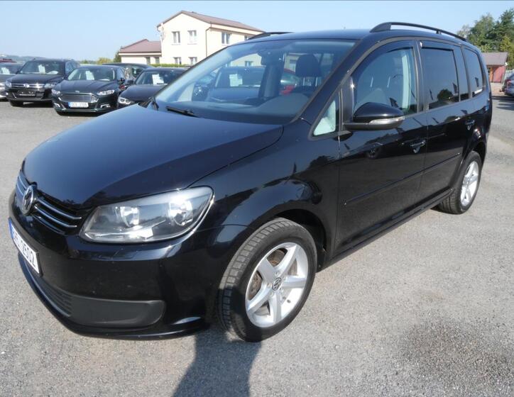 Volkswagen Touran 5