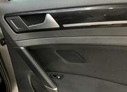 Volkswagen Golf 30
