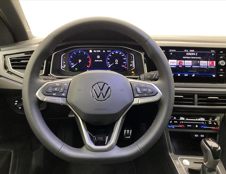 Volkswagen Taigo 10
