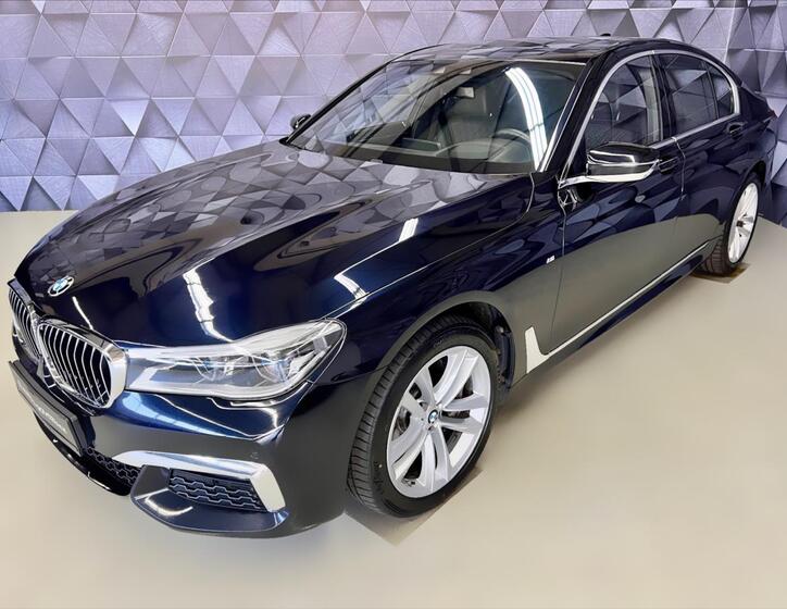 BMW Řada 7 1