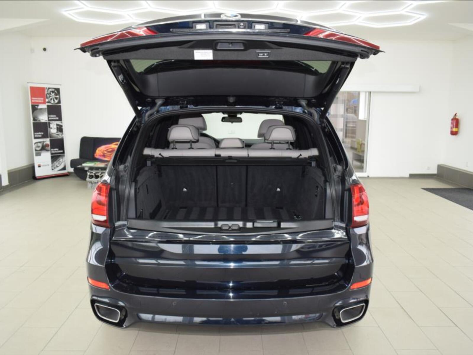BMW X5 12