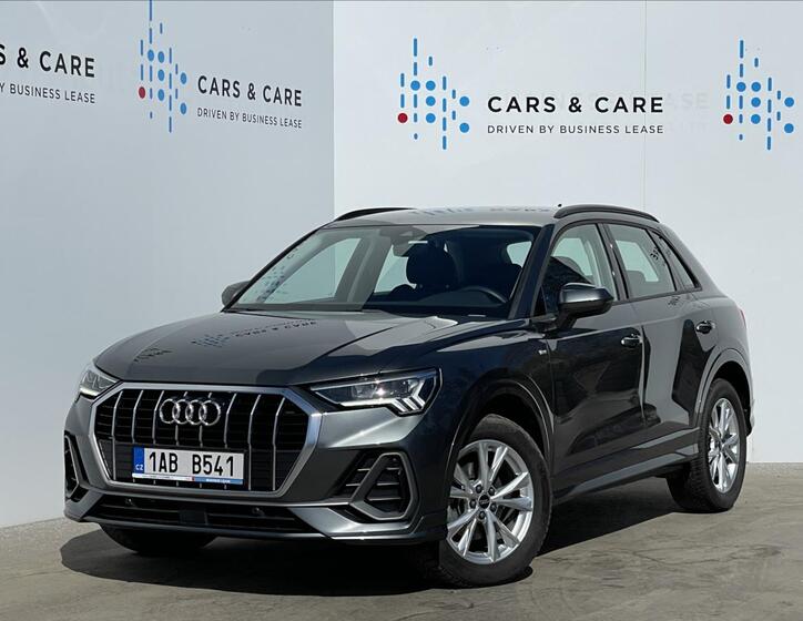 Audi Q3 1