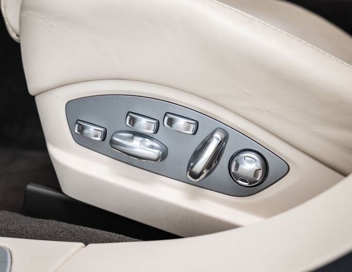 Porsche Panamera 9