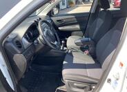 Suzuki Vitara 9