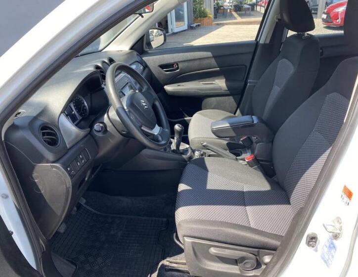 Suzuki Vitara 9