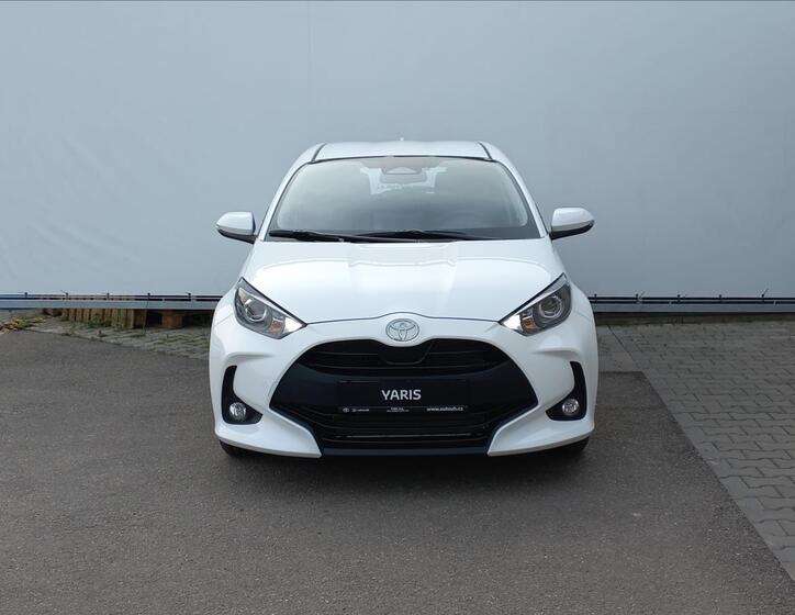 Toyota Yaris 4