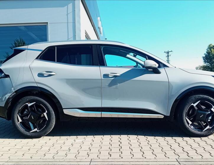 KIA Sportage 4