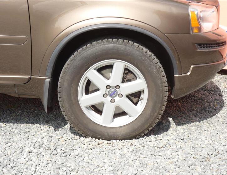 Volvo XC90 9