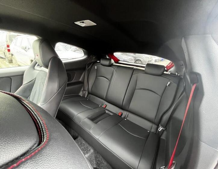 Toyota GR Yaris 13