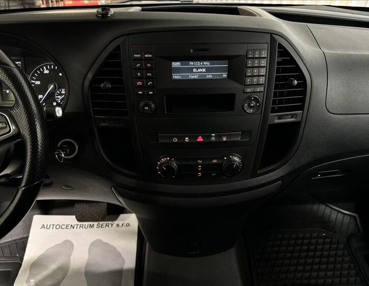 Mercedes-Benz Vito 25