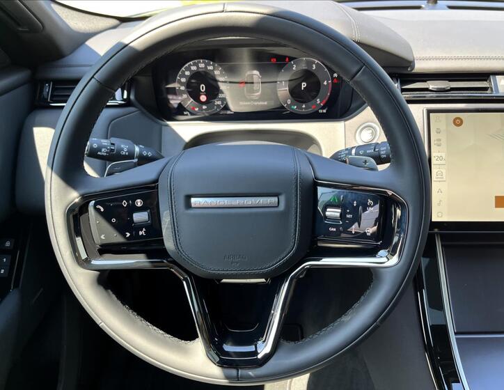 Land Rover Range Rover Velar 18