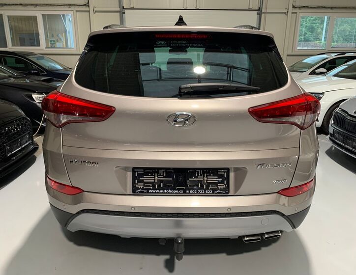 Hyundai Tucson 5