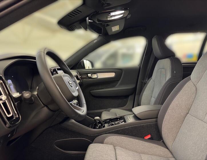 Volvo XC40 7