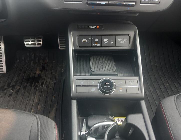 Hyundai Kona 13