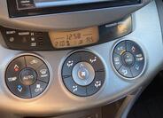 Toyota RAV4 23