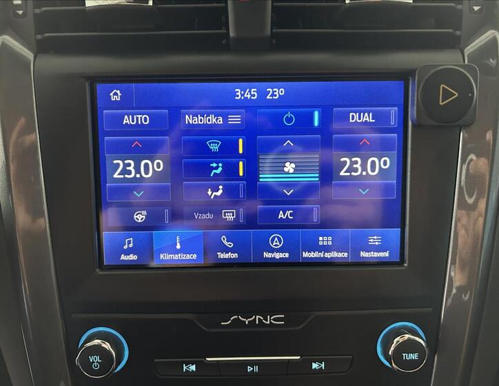 Ford Mondeo 10