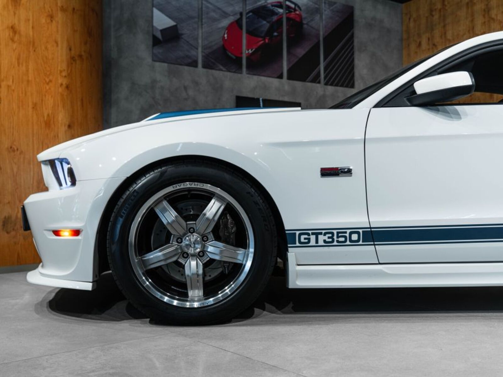 Ford Mustang 3