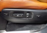 Lexus LX 570 23