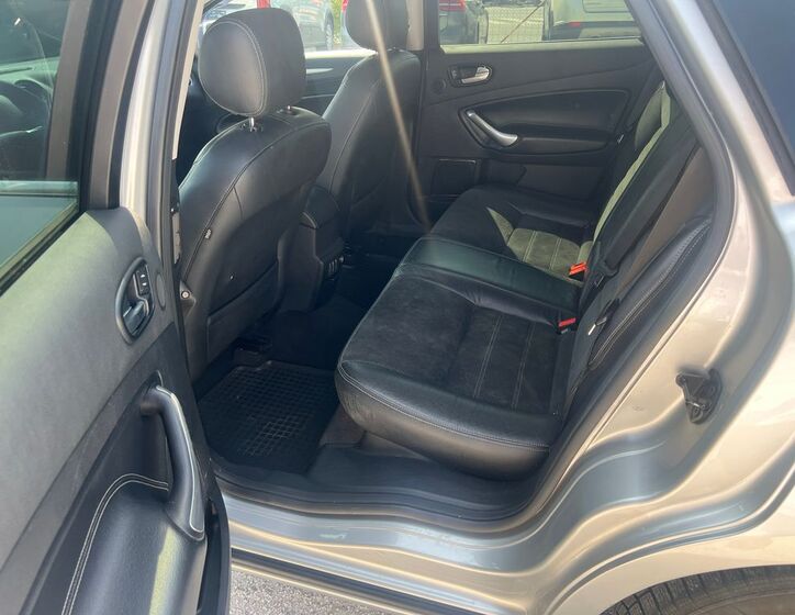 Ford Mondeo 8