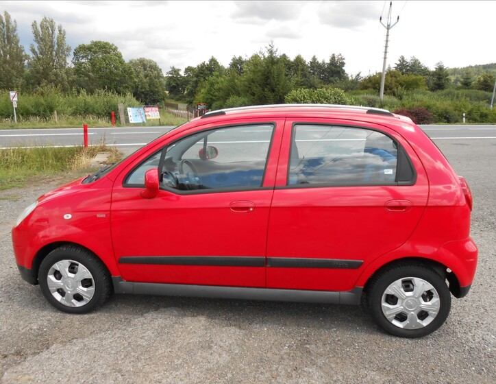 Chevrolet Spark 5