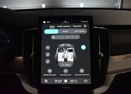 Volvo XC90 29
