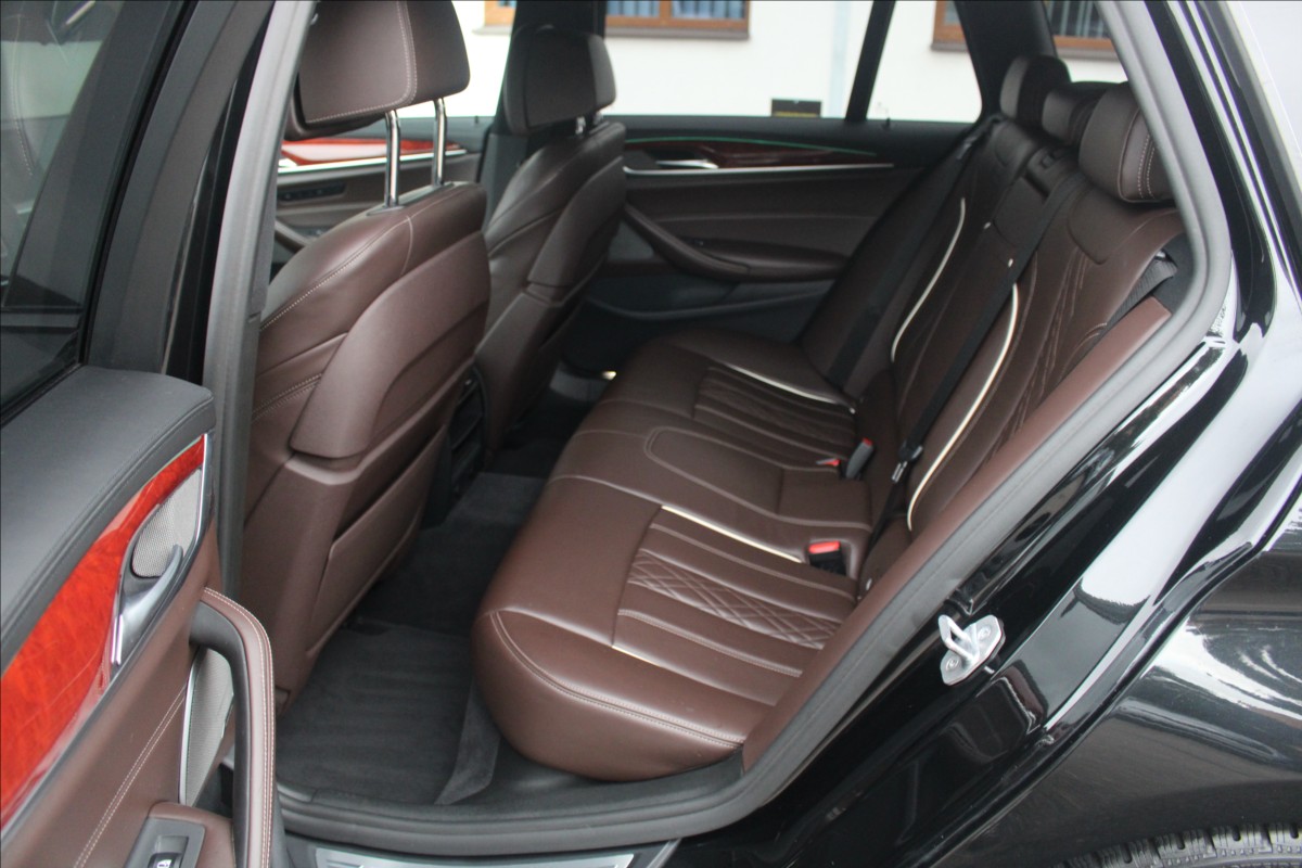 Alpina D5