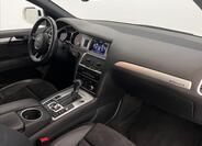Audi Q7 20