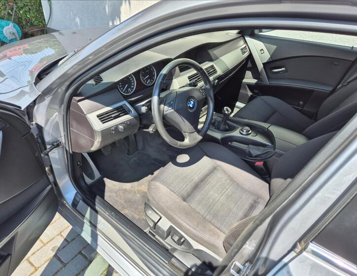 BMW Řada 5 11