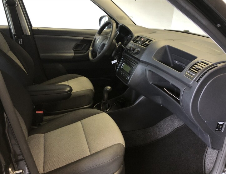 Škoda Fabia 12