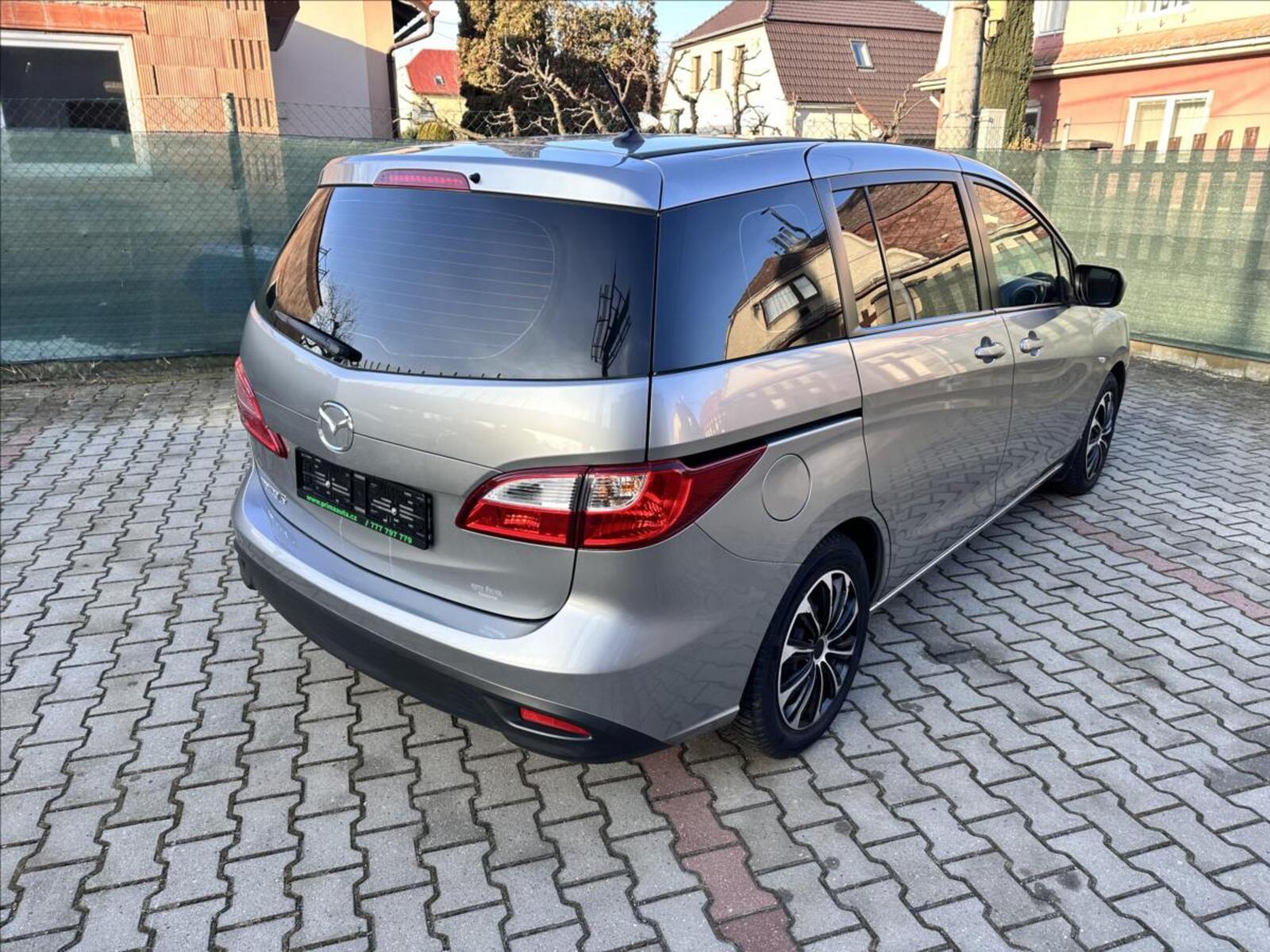 Mazda 5 3