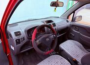 Opel Agila 12