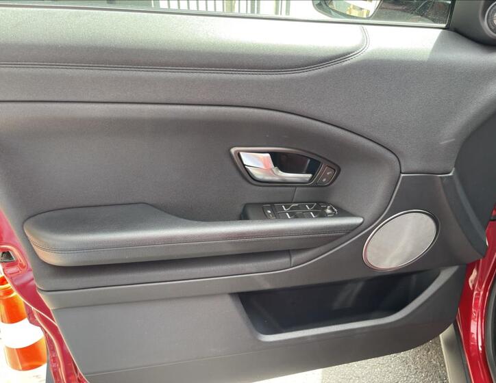 Land Rover Range Rover Evoque 16