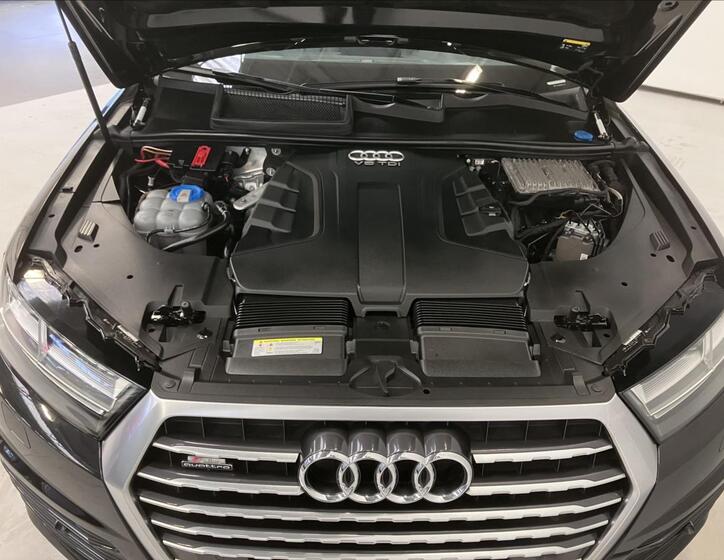Audi Q7 33