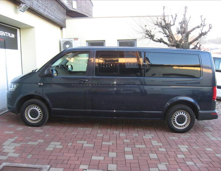 Volkswagen Transporter 11