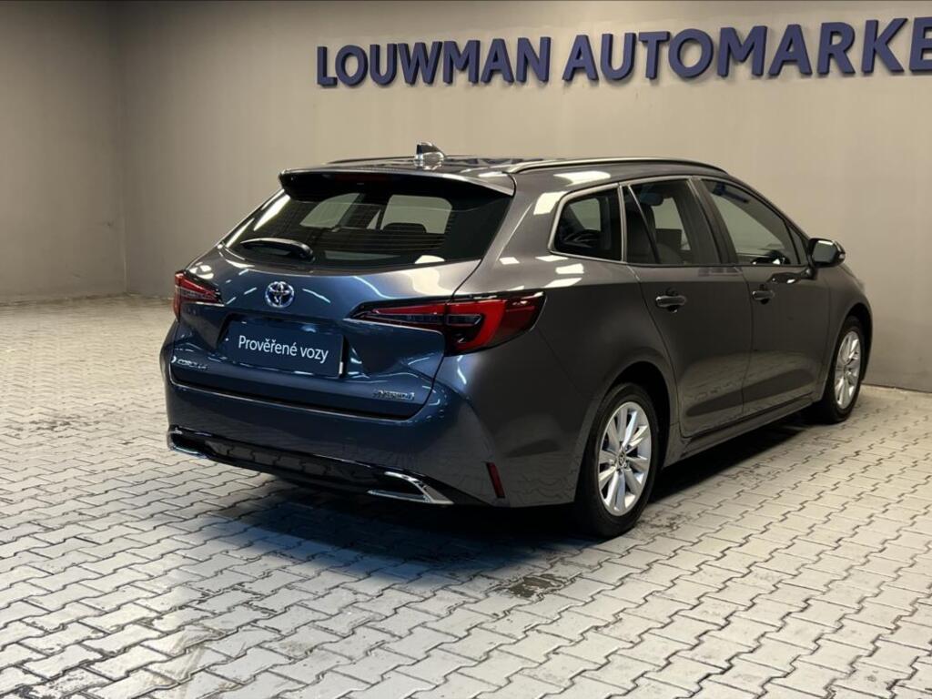 Toyota Corolla 2