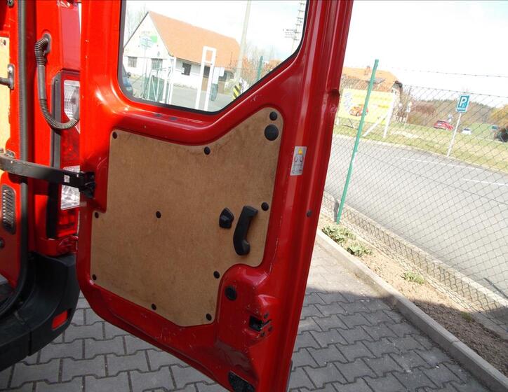 Opel Movano 17