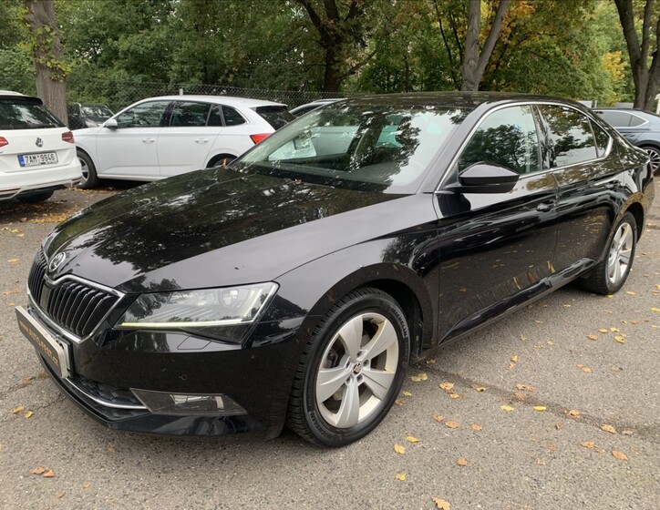 Škoda Superb 1