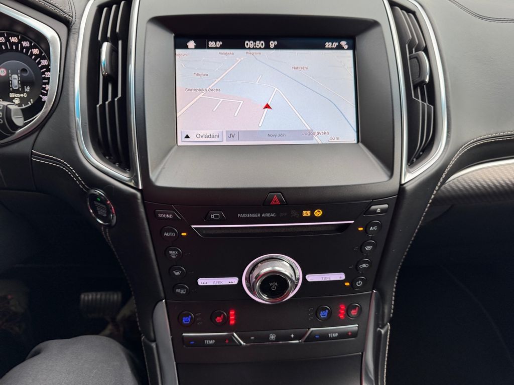 Ford Edge