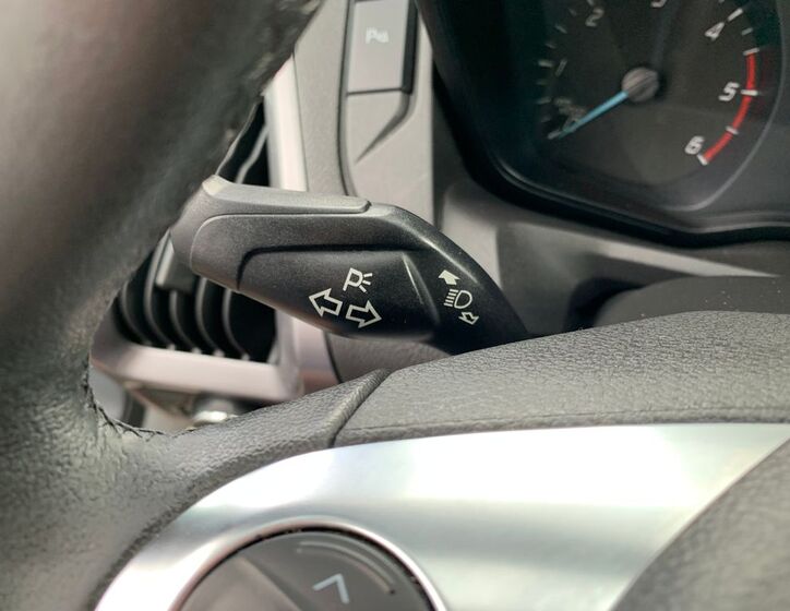 Ford Transit Custom 11