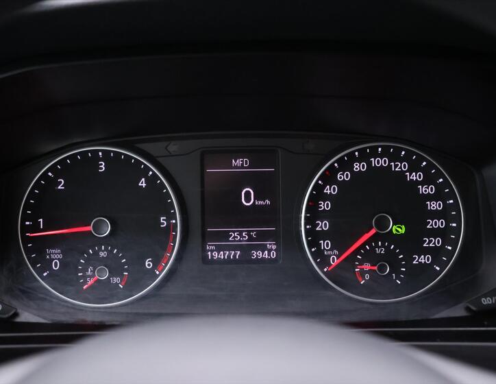 Volkswagen Transporter 16